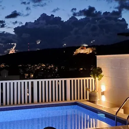 Trogrli - One-bedroom With Balcony * Hvar Town
